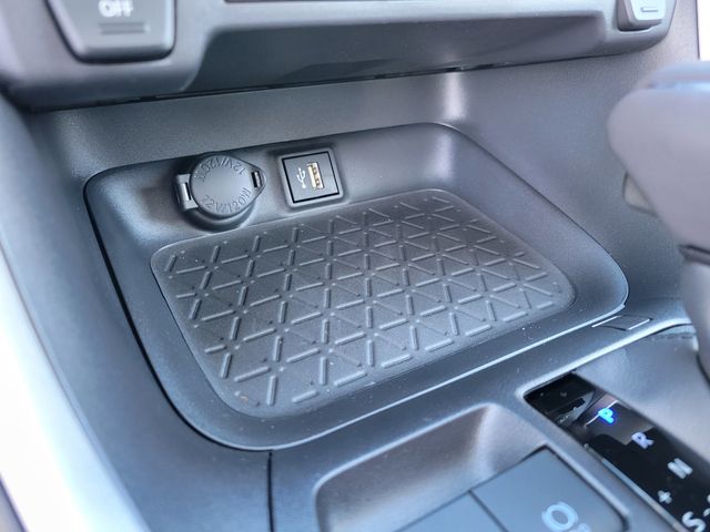 2025 Toyota RAV4 XLE Premium FWD - 22945590 - 7