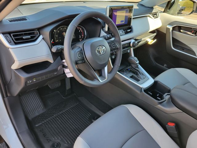 2025 Toyota RAV4 XLE Premium FWD - 22948130 - 2