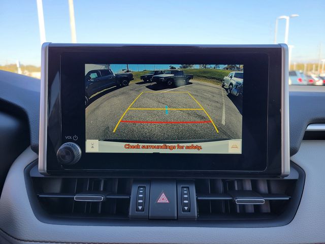 2025 Toyota RAV4 XLE Premium FWD - 22950474 - 7