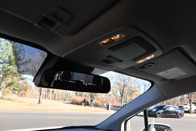 2025 Toyota Sienna LE AWD 8-Passenger - 22951136 - 31