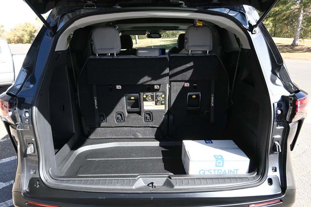 2025 Toyota Sienna LE FWD 8-Passenger - 22945229 - 24