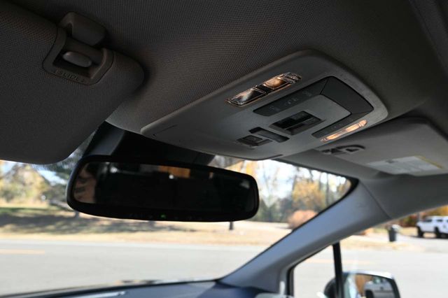 2025 Toyota Sienna LE FWD 8-Passenger - 22945229 - 29