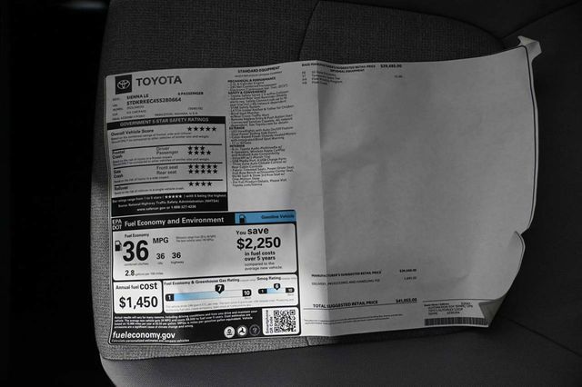 2025 Toyota Sienna LE FWD 8-Passenger - 23008612 - 34