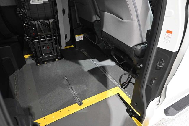 2025 Toyota Sienna LE FWD 8-Passenger - 23008614 - 20