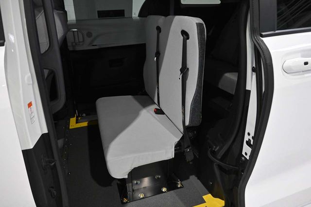 2025 Toyota Sienna LE FWD 8-Passenger - 23008614 - 30