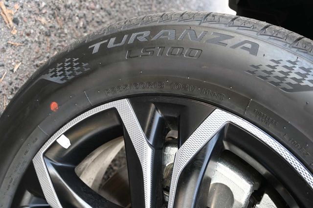 2025 Toyota Sienna Platinum AWD 7-Passenger - 22945230 - 11