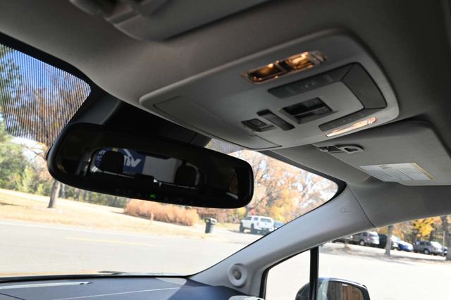 2025 Toyota Sienna XLE AWD 7-Passenger - 22945228 - 30