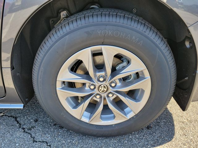 2025 Toyota Sienna XLE FWD 8-Passenger - 22950475 - 15