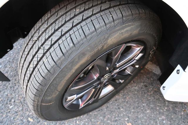 2025 Toyota Sienna XSE AWD 7-Passenger - 22951135 - 10