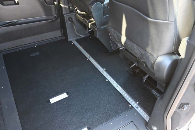 2025 Toyota Sienna XSE AWD 7-Passenger - 22951135 - 18