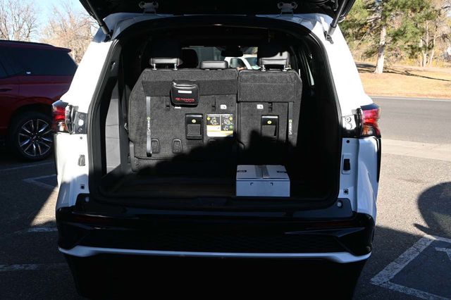 2025 Toyota Sienna XSE AWD 7-Passenger - 22951135 - 24