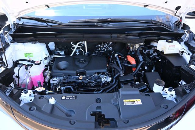 2025 Toyota Sienna XSE AWD 7-Passenger - 22951135 - 34