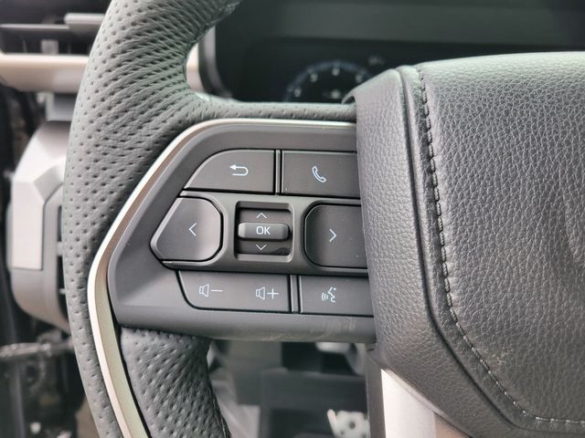 2025 Toyota Tacoma 4WD TRD Sport Double Cab 5' Bed Automatic - 22935425 - 8