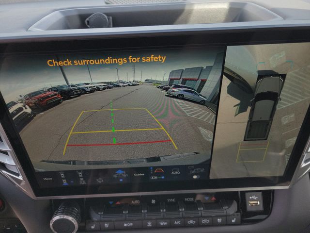 2025 Toyota Tundra 4WD Platinum CrewMax 5.5' Bed - 22908758 - 8