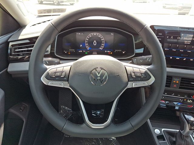 2025 Volkswagen Jetta SE Automatic - 22897156 - 16