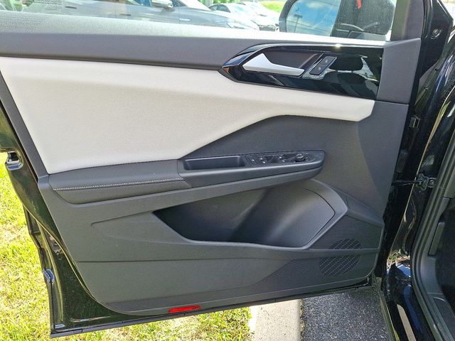 2025 Volkswagen Taos S 4MOTION - 22917222 - 9