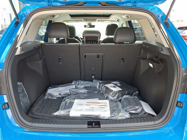 2025 Volkswagen Taos SE 4MOTION - 22890065 - 20