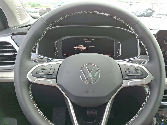 2025 Volkswagen Taos SEL 4MOTION - 22892295 - 16