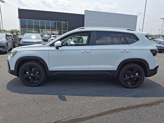 2025 Volkswagen Taos SEL 4MOTION - 22892301 - 3