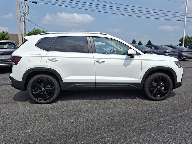 2025 Volkswagen Taos SEL 4MOTION - 22892301 - 7