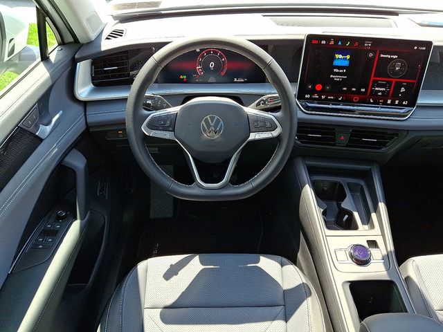 2025 Volkswagen Tiguan 2.0T SE 4MOTION - 22855389 - 9