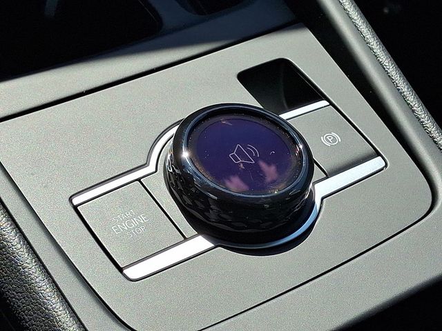 2025 Volkswagen Tiguan 2.0T SE 4MOTION - 22897158 - 14