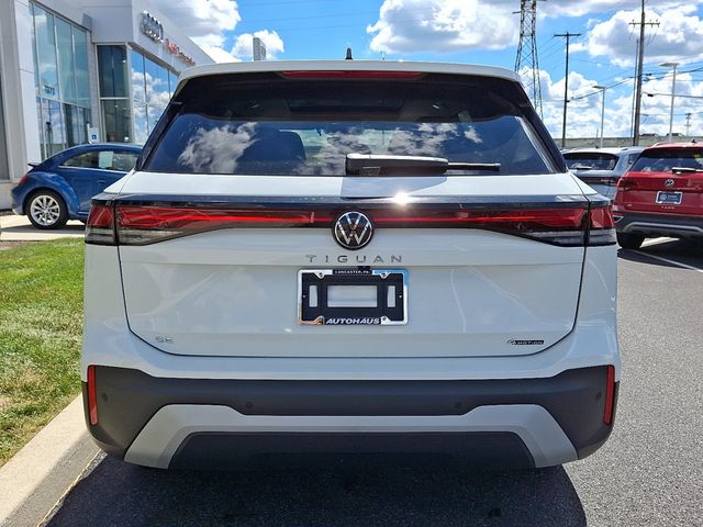 2025 Volkswagen Tiguan 2.0T SE 4MOTION - 22897158 - 4
