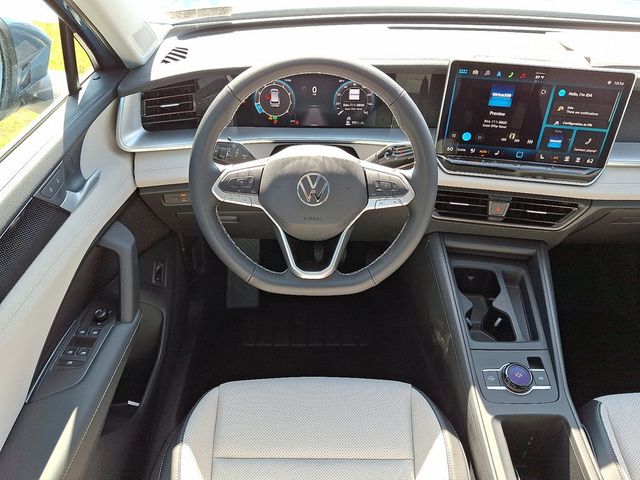 2025 Volkswagen Tiguan 2.0T SE 4MOTION - 22899283 - 9