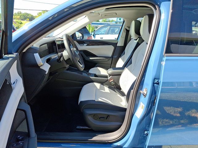 2025 Volkswagen Tiguan 2.0T SE 4MOTION - 22899283 - 11