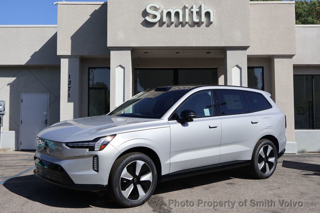 2025 Volvo EX90 Twin Motor Plus 7-Seater - 22869322 | Video 1