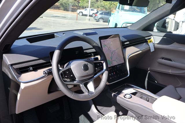 2025 Volvo EX90 Twin Motor Ultra 7-Seater - 22869324 - 9