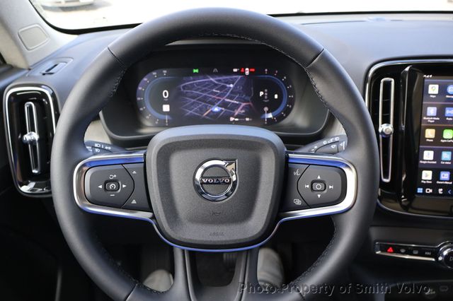 2025 Volvo XC40 B5 AWD Core Bright Theme - 22765745 - 16