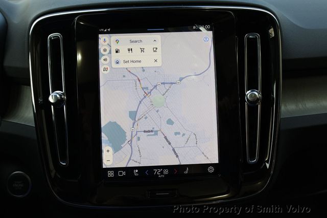 2025 Volvo XC40 B5 AWD Core Bright Theme - 22765745 - 18