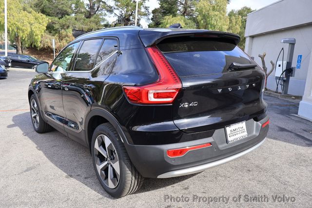 2025 Volvo XC40 B5 AWD Core Bright Theme - 22765745 - 2