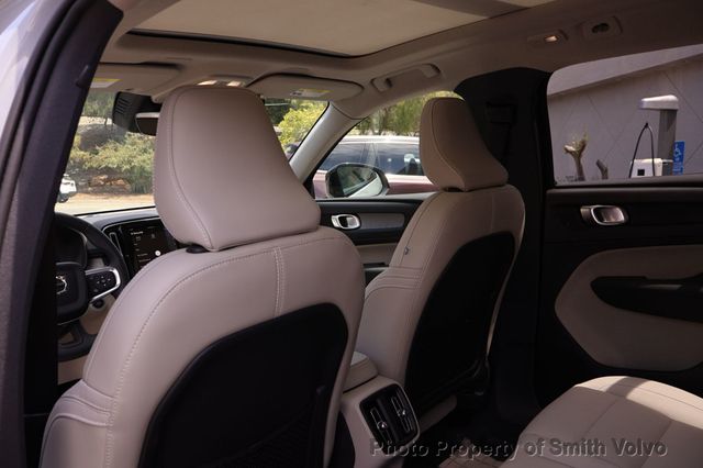 2025 Volvo XC40 B5 AWD Plus Dark Theme - 22849221 - 13