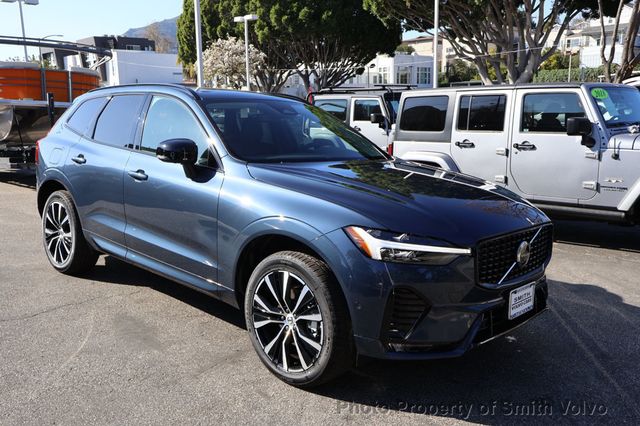 2025 Volvo XC60 B5 AWD Plus - 22750996 - 3