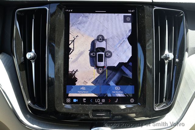 2025 Volvo XC60 B5 AWD Plus - 22872824 - 21