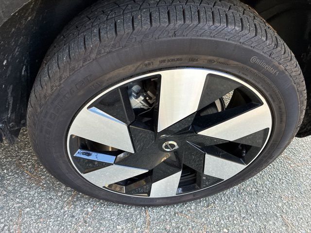 2025 Volvo XC60 Plug-In Hybrid T8 AWD Plus - 22905562 - 11