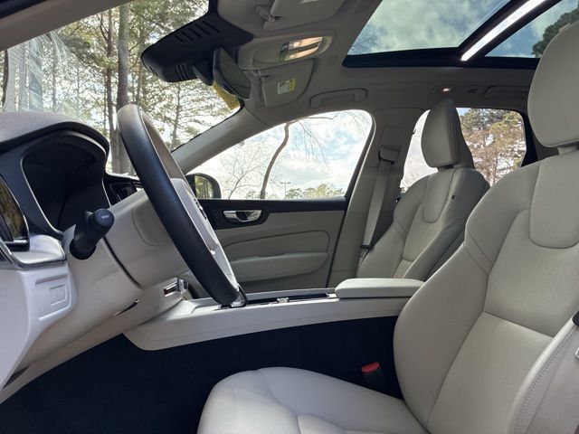 2025 Volvo XC60 Plug-In Hybrid T8 AWD Plus - 22905562 - 20