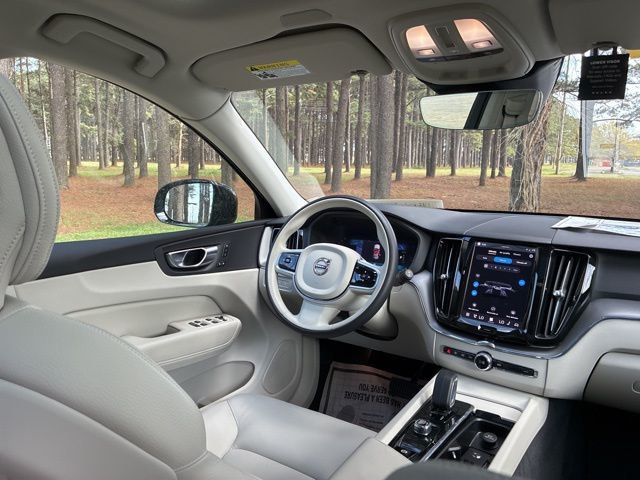 2025 Volvo XC60 Plug-In Hybrid T8 AWD Plus - 22905562 - 24