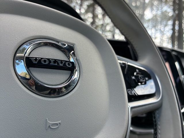 2025 Volvo XC60 Plug-In Hybrid T8 AWD Plus - 22905562 - 27