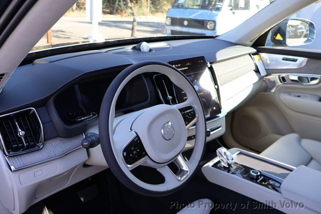 2025 Volvo XC90 2025.5 B6 AWD Ultra 7-Seater - 22750995 - 7