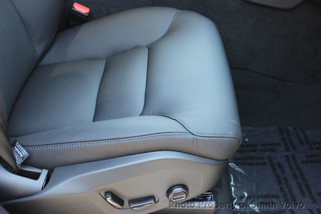 2025 Volvo XC90 B6 AWD Plus 7-Seater - 22513719 - 13