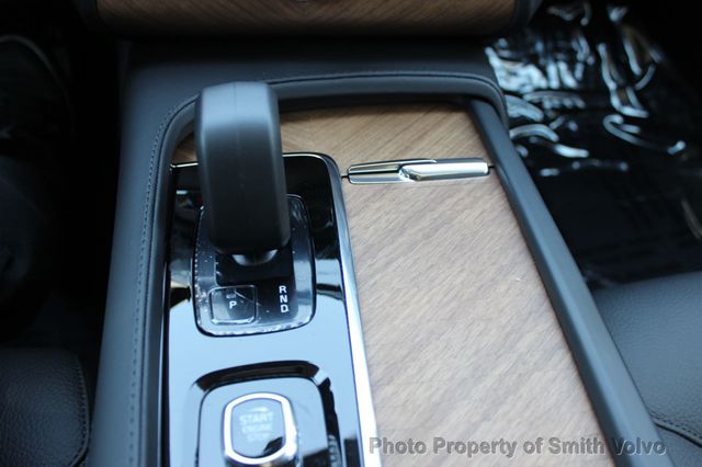 2025 Volvo XC90 B6 AWD Plus 7-Seater - 22513719 - 25