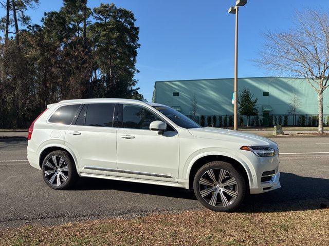 2025 Volvo XC90 Plug-In Hybrid T8 AWD Ultra 7-Seater - 22946334 - 1