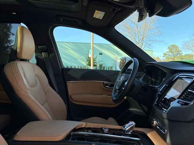 2025 Volvo XC90 Plug-In Hybrid T8 AWD Ultra 7-Seater - 22946334 - 22