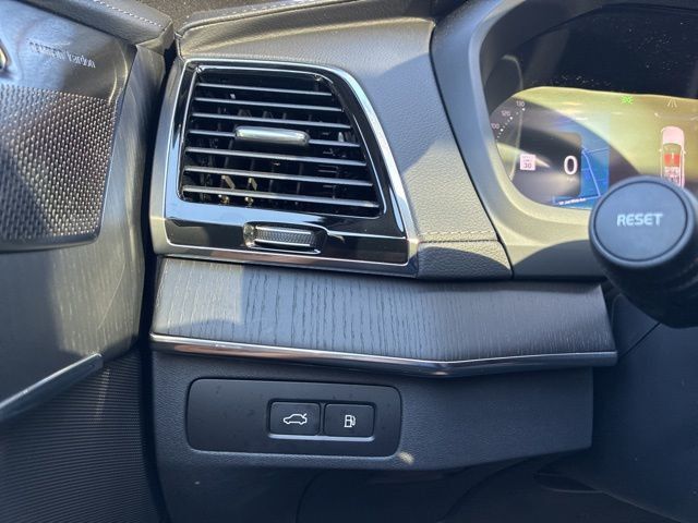 2025 Volvo XC90 Plug-In Hybrid T8 AWD Ultra 7-Seater - 22946334 - 26