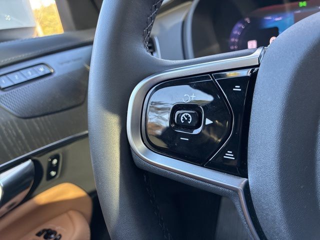 2025 Volvo XC90 Plug-In Hybrid T8 AWD Ultra 7-Seater - 22946334 - 27