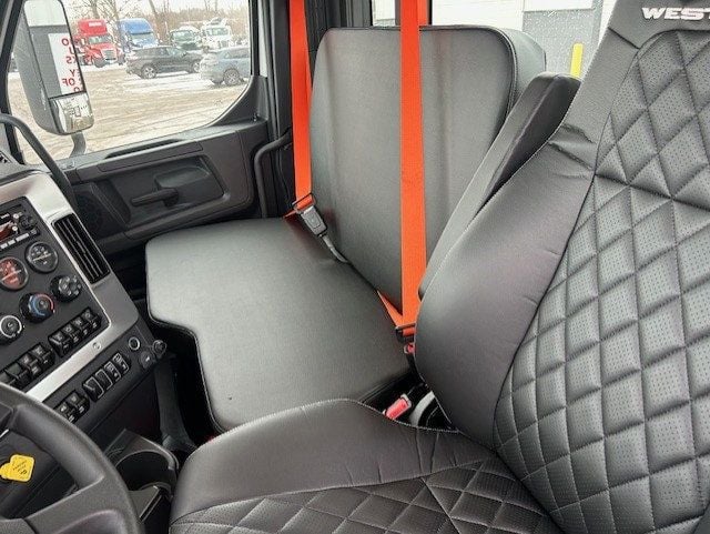 2025 Western Star 47X 2025 WESTERN STAR 47X CAB CHASSIS - 22978280 - 12