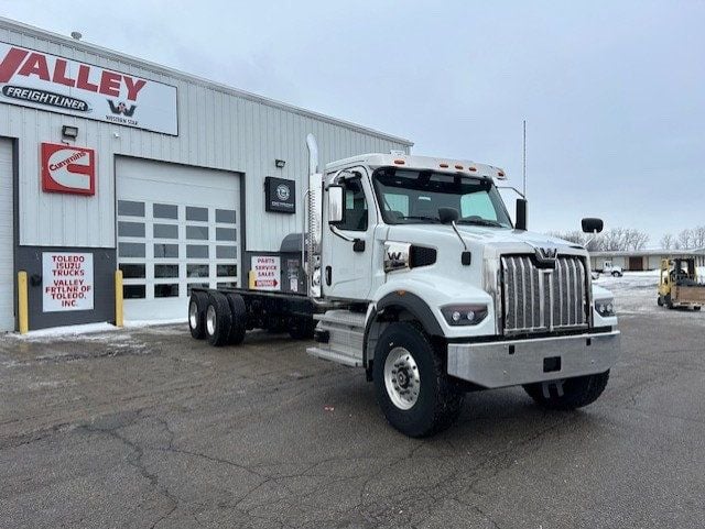 2025 Western Star 47X 2025 WESTERN STAR 47X CAB CHASSIS - 22978280 - 2